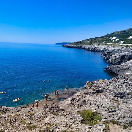 Vakantiehuis Marina Di - Alisso, Casa Vista Mare Con Parcheggio Privato E Wifi Andrano