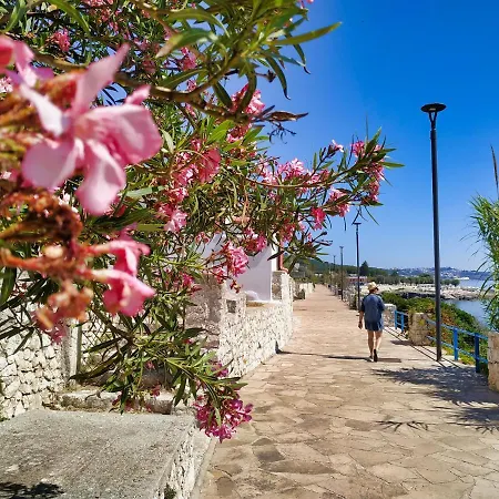 Holiday home Marina Di - Alisso, Casa Vista Mare Con Parcheggio Privato E Wifi Andrano