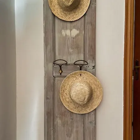 Vakantiehuis Marina Di - Alisso, Casa Vista Mare Con Parcheggio Privato E Wifi Andrano