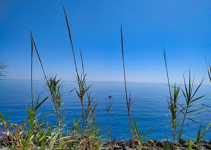 בית נופש Marina Di - Alisso, Casa Vista Mare Con Parcheggio Privato E Wifi *