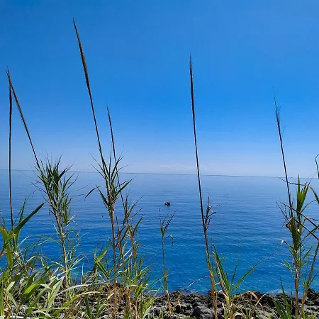 Prázdninový dům Marina Di - Alisso, Casa Vista Mare Con Parcheggio Privato E Wifi *